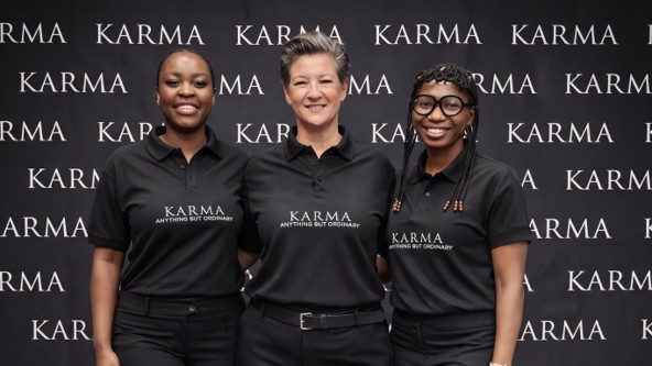 Signs It’s Time to Update Your Corporate Uniforms 1 Picture3